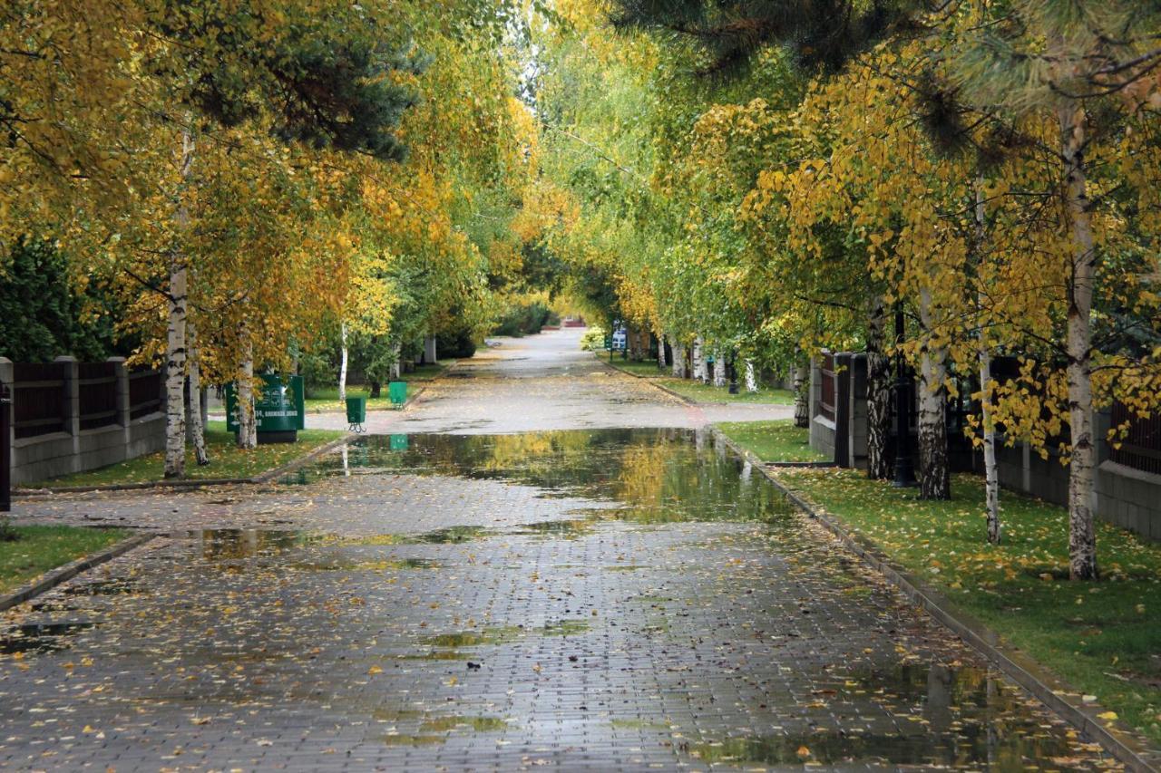 Resort Center Raduga Dolinka Exterior photo