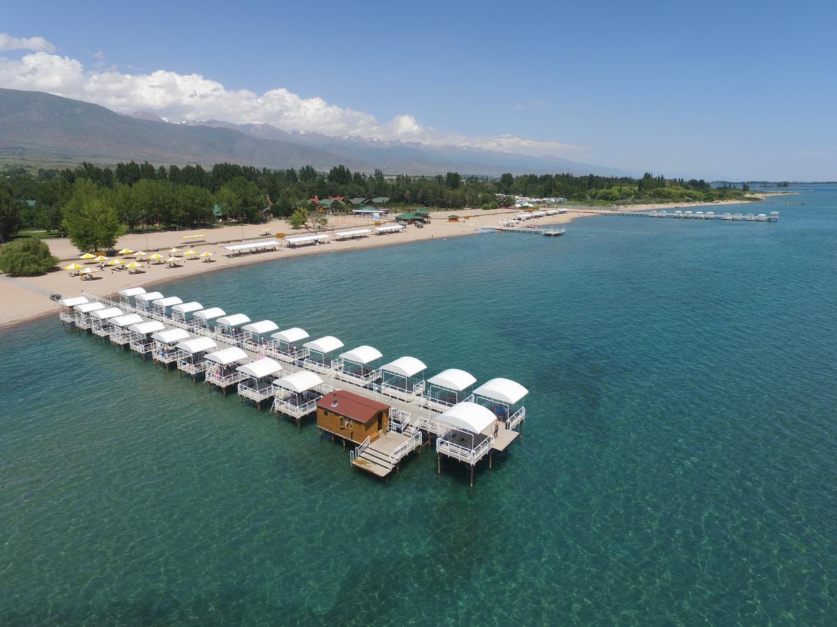 Resort Center Raduga Dolinka Exterior photo