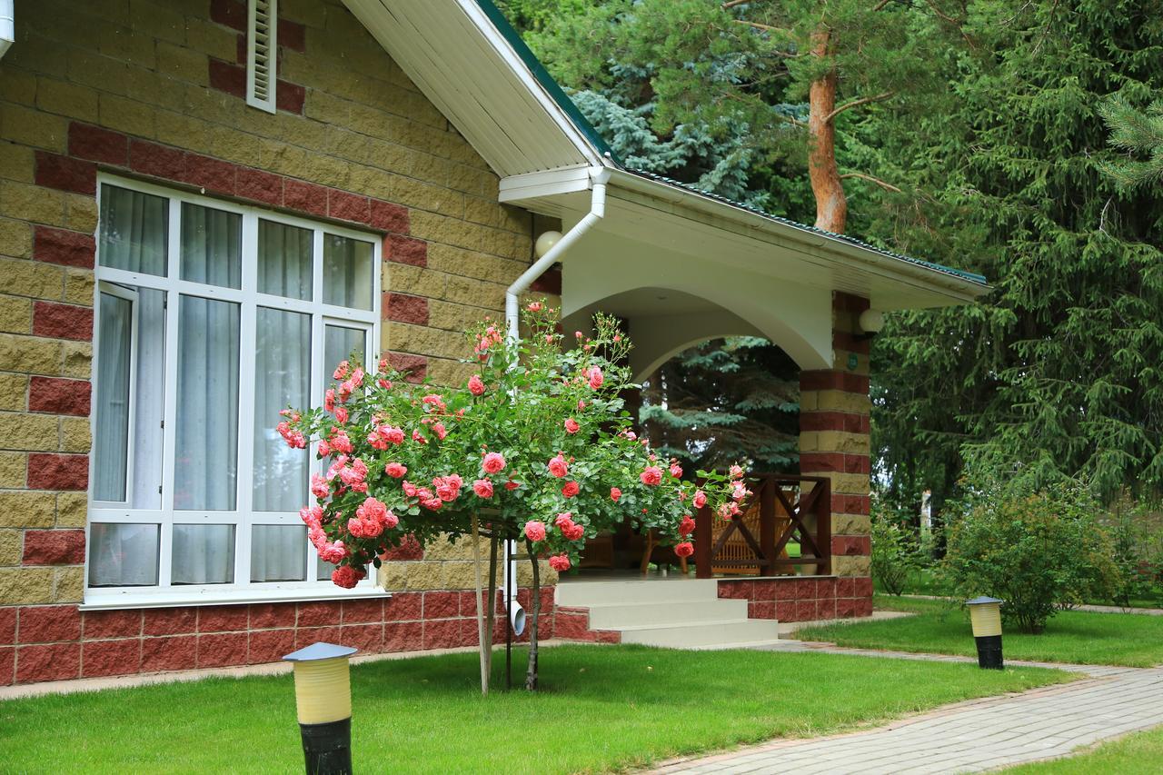 Resort Center Raduga Dolinka Exterior photo